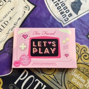 New Too faced let’s play makeup palette